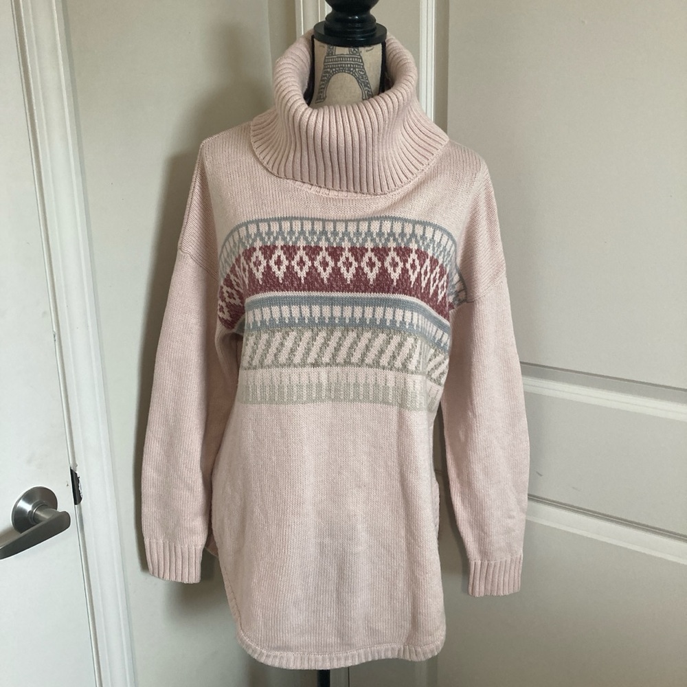 Soho Jeans Women’s Pink Crowl Oversize Knit Sweater